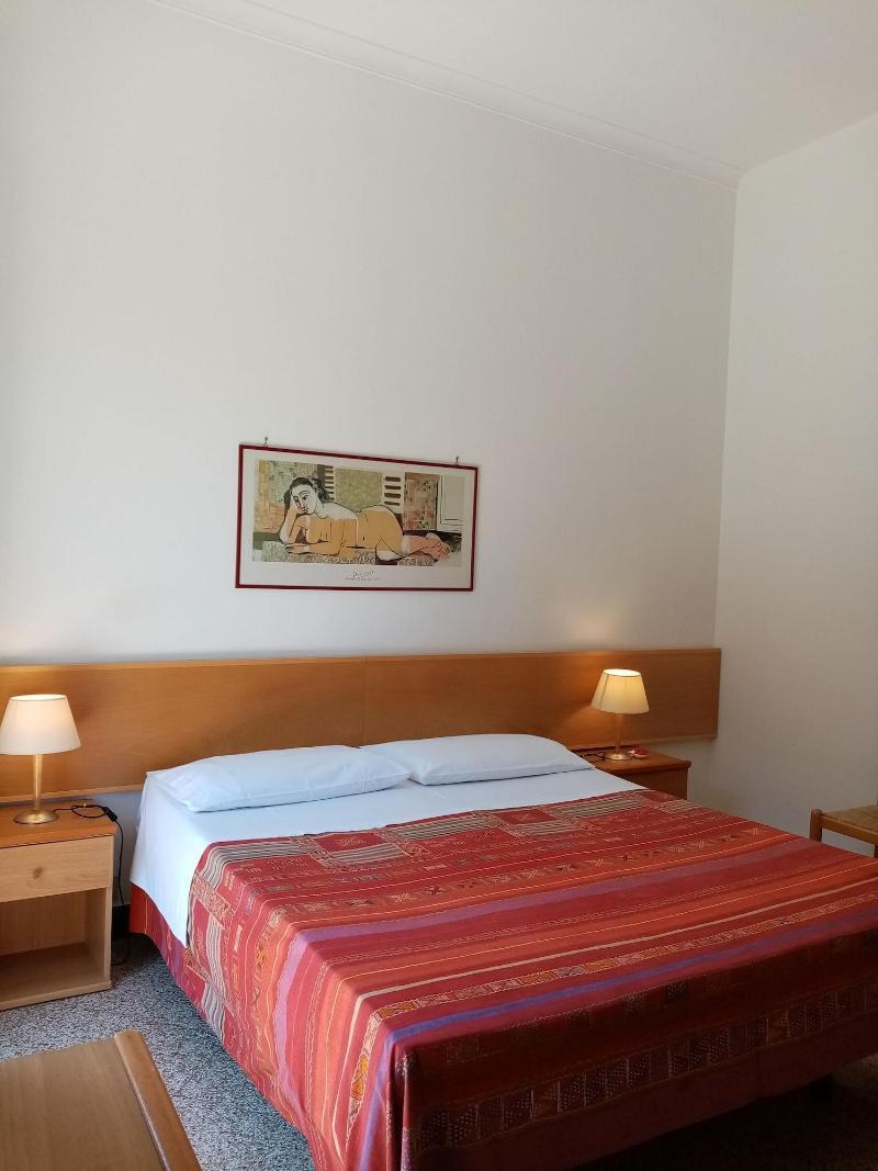 Ariston Petit Hotel Palermo Exterior photo