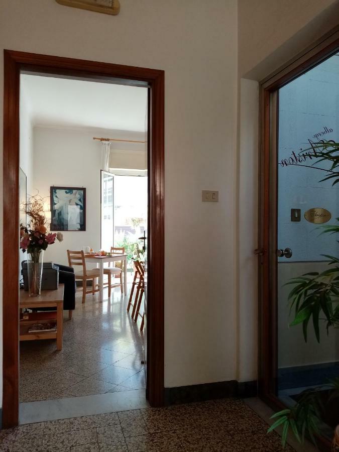 Ariston Petit Hotel Palermo Exterior photo