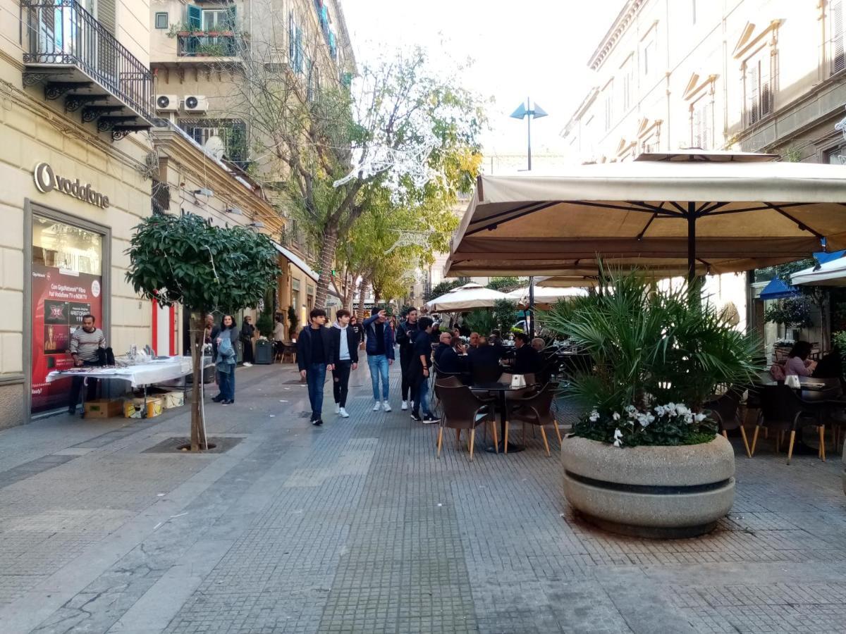 Ariston Petit Hotel Palermo Exterior photo